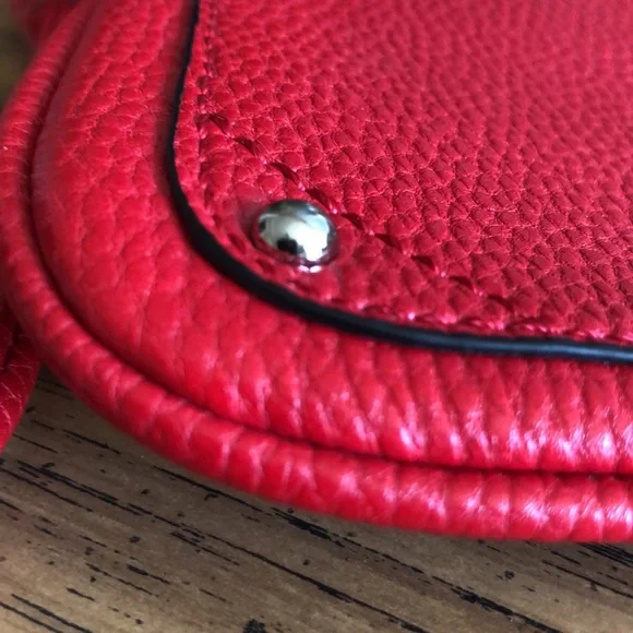 VIBRANT Lipstick Red Large Wristlet - Picture 11 of 14